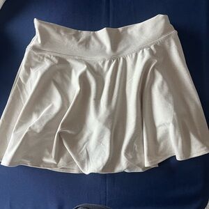 Old Navy Skirt. Color: wishbone